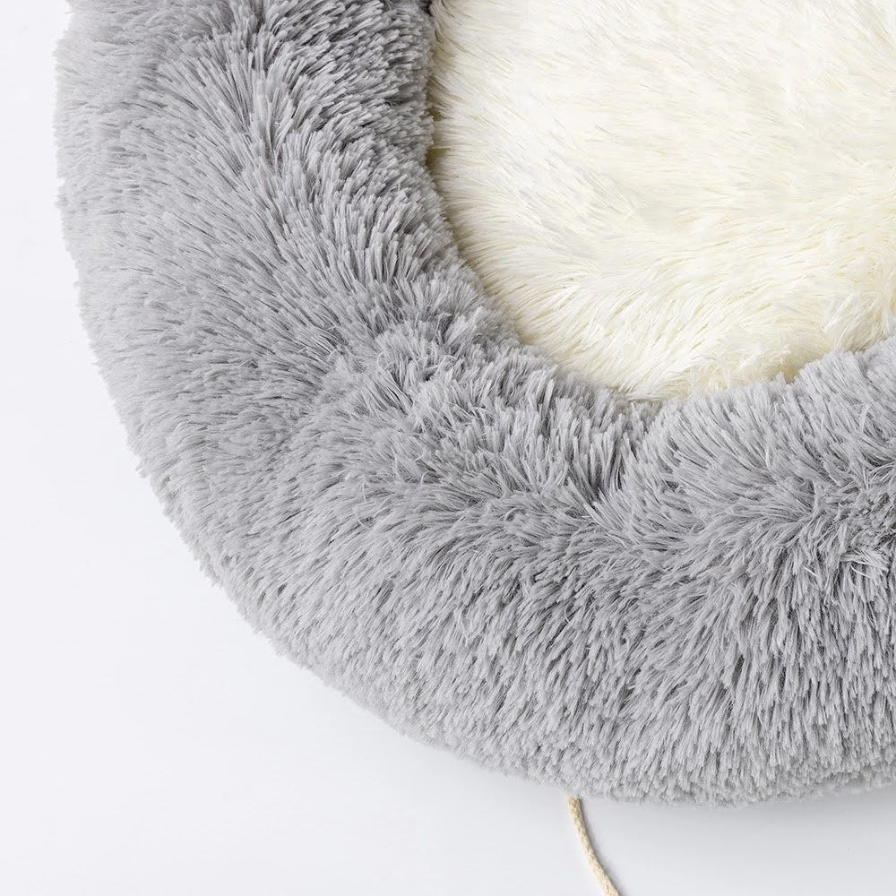 Cozy Plush Pet Bed – Snuggle-Worthy Comfort for Your Furry Friend