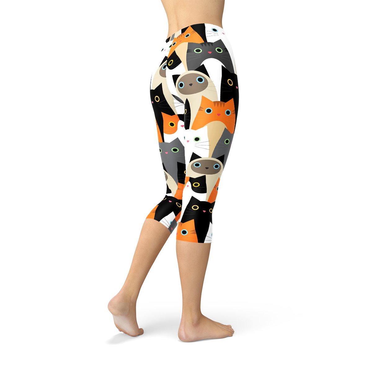 Women’s All-Over Print Cats Capri Leggings – Purrfection in Motion
